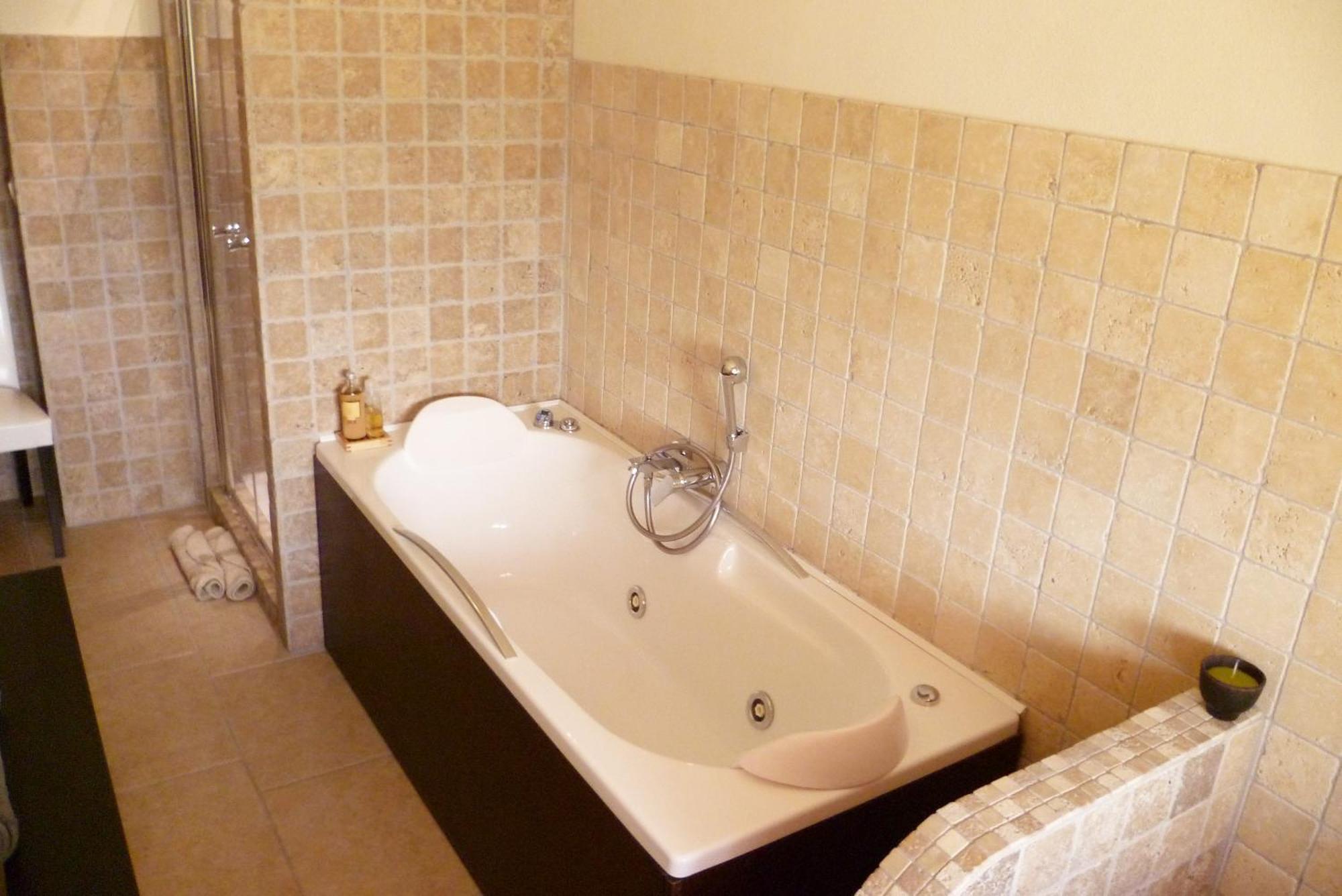 B&B Colle Di Terria Country House Contigliano エクステリア 写真