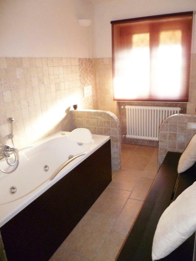 B&B Colle Di Terria Country House Contigliano エクステリア 写真