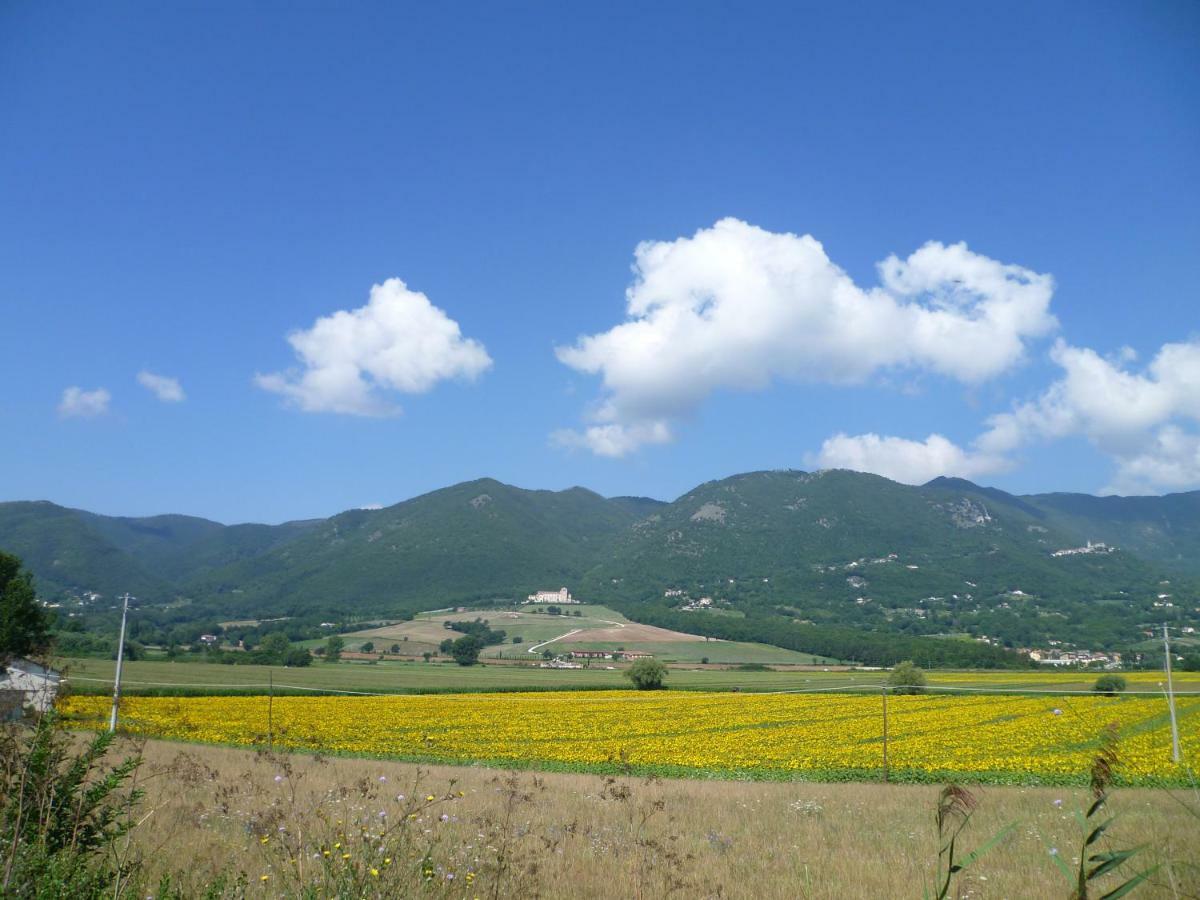 B&B Colle Di Terria Country House Contigliano エクステリア 写真